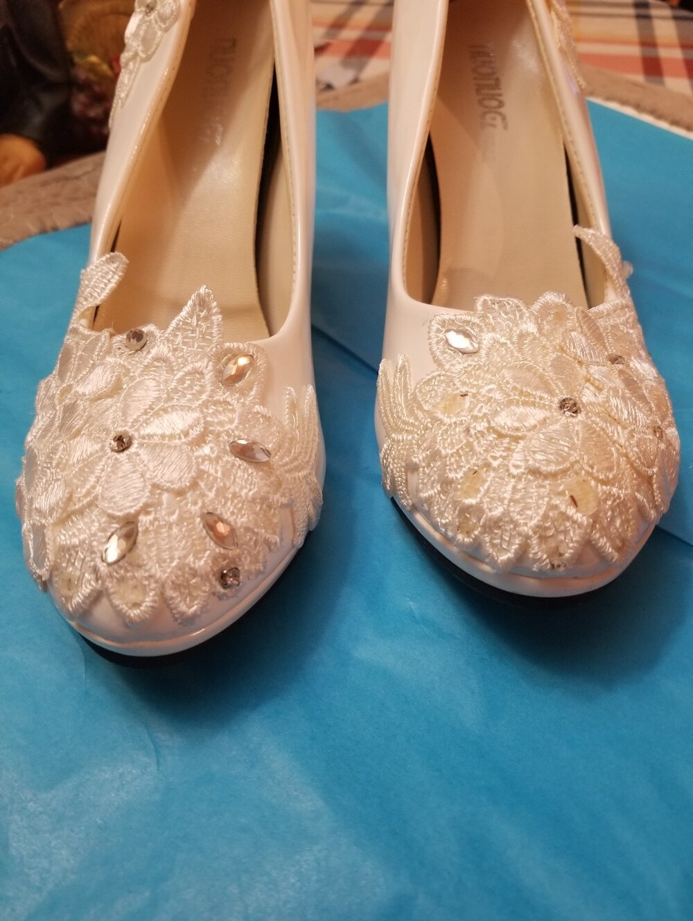 White Floral Lace Crystal Accent Wedding Leather Pump Closed Toe Shoe
